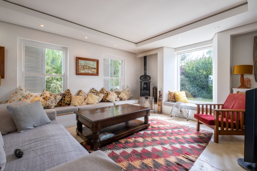5 Bedroom Property for Sale in Mcgregor Western Cape